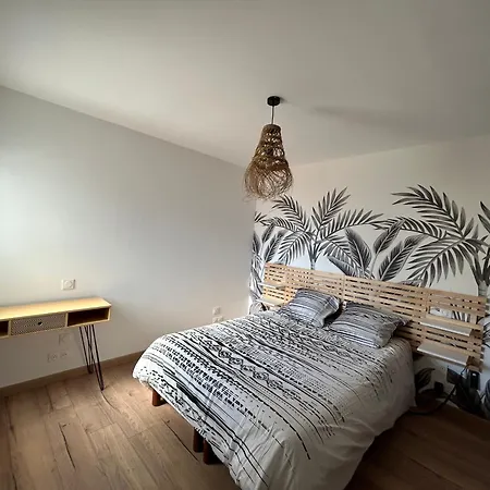 Maison Lucyole Idealement Situee * نوتر دام دي مونتس